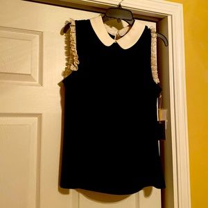 Cece black and cream sleeveless shirt